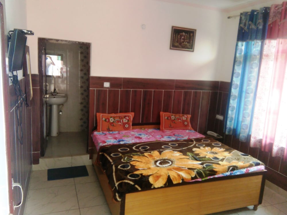 Фото Hotel Royal Taj