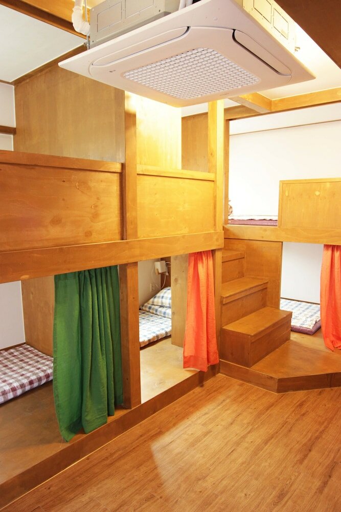 Фото Urban Art Stay - Hostel