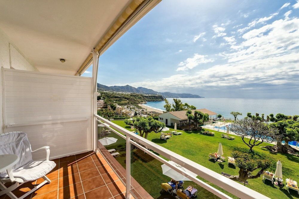 Фото Parador De Nerja