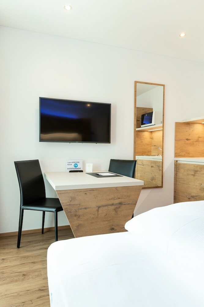 Фото Jet Hotel Zurich Airport