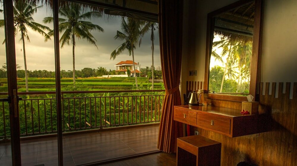 Фото Karang Lila Bhuana