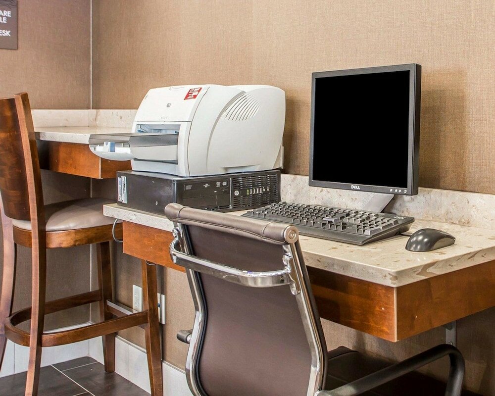 Фото Comfort Inn Hammond I-94