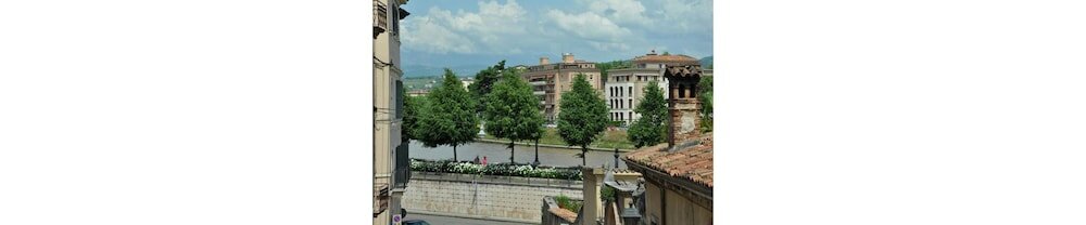 Фото Casa Fola - City Centre Rooms