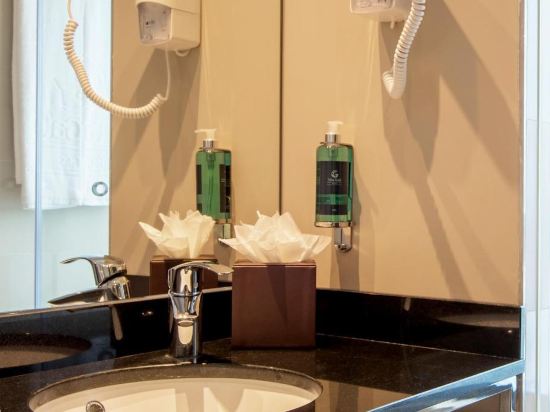 Фото Vila Galé Porto Ribeira