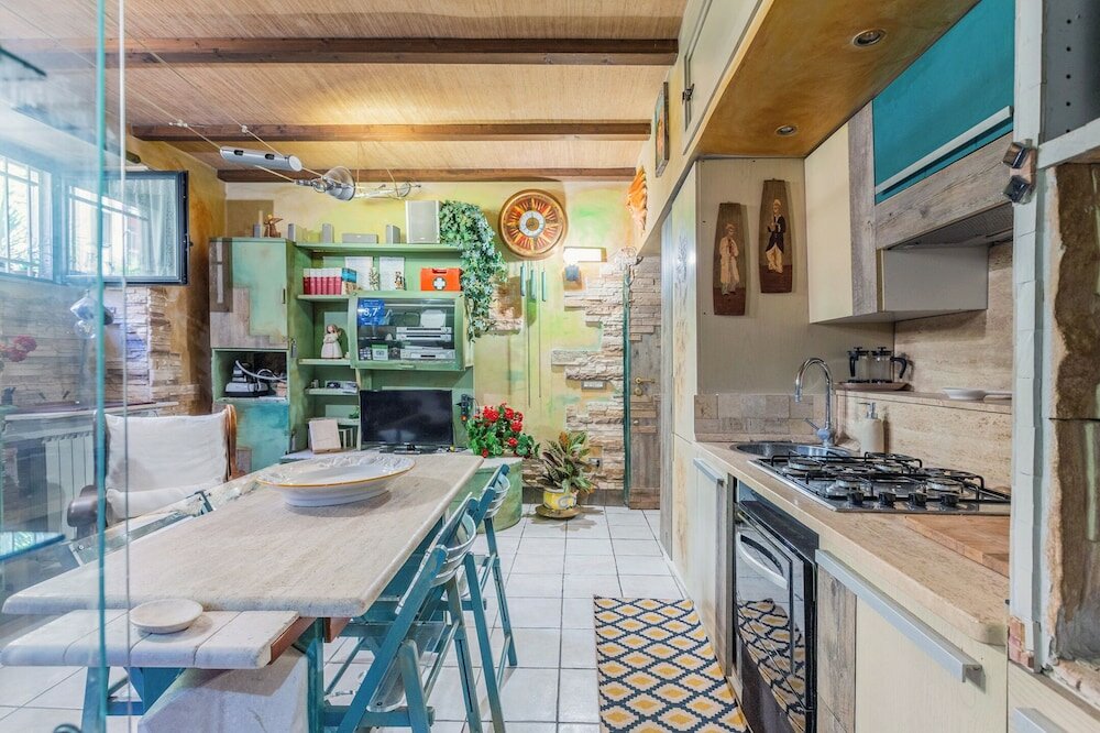 Фото Hospitales del Pellegrino Trastevere