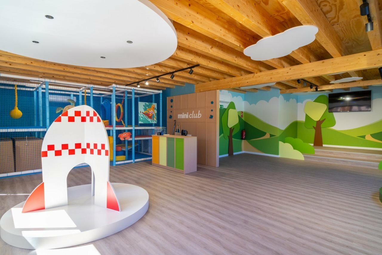 Фото Alannia Salou Resort