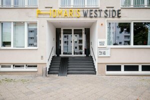 Гостиница Homaris West Side