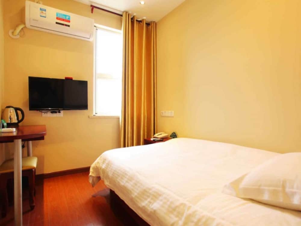 Фото GreenTree Inn Shanghai National Convention And Exhibition Center Xujing North City Subway Station Shell Hotel