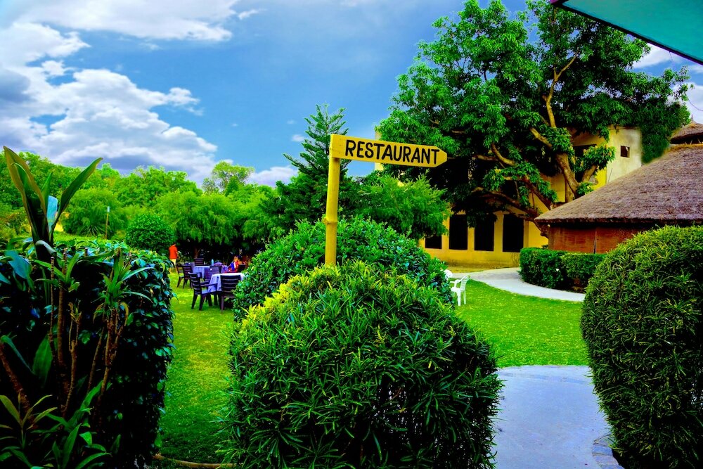 Фото Corbett Wild Resort - A River Access Property