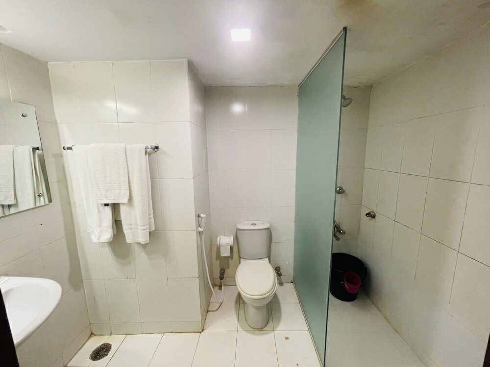 Фото Hotel Kollol by J & Z Group