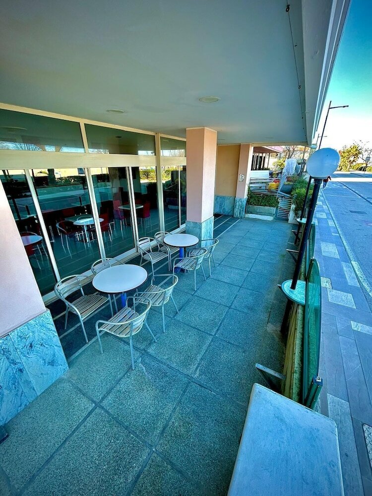 Фото Hotel Sacramora