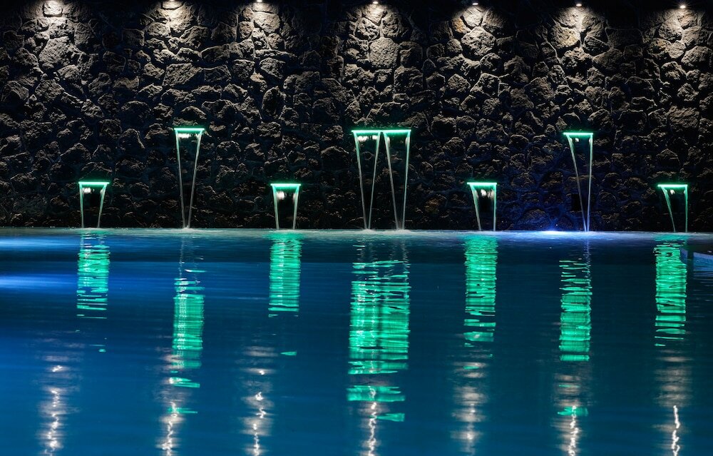 Фото Amara Suites Santorini