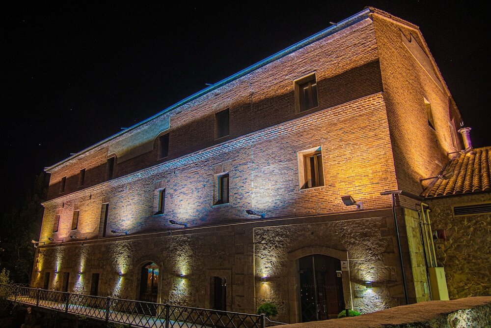 Фото Hospedium Hotel Casino del Tormes