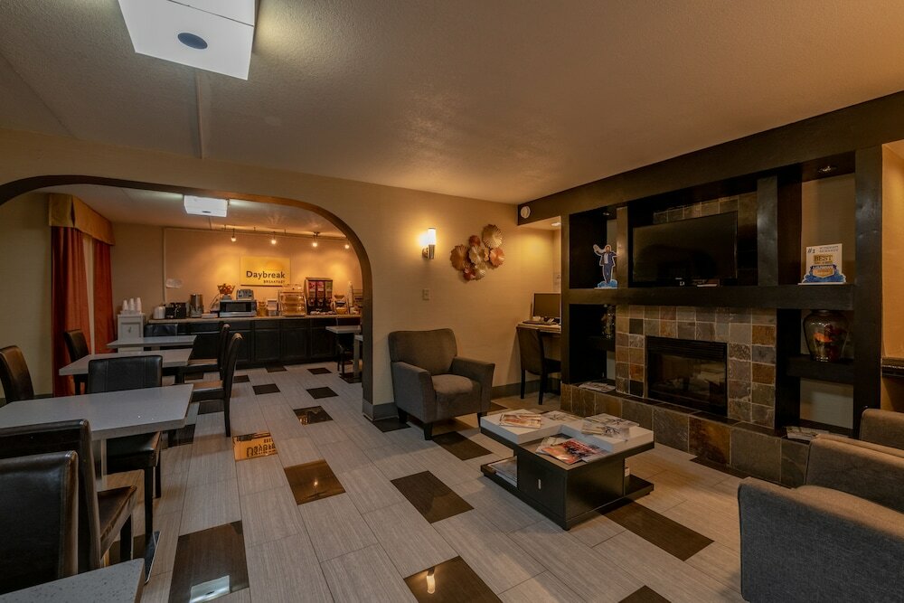 Фото Days Inn by Wyndham Charlotte/Woodlawn Near Carowinds