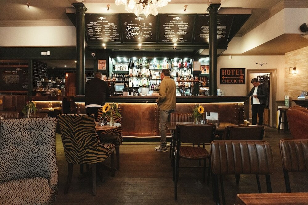 Фото The Bull and The Hide