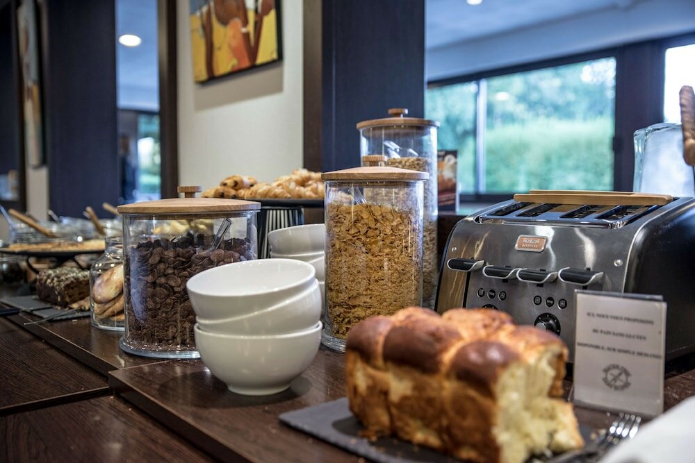 Фото Hôtel Kyriad Rennes Nord