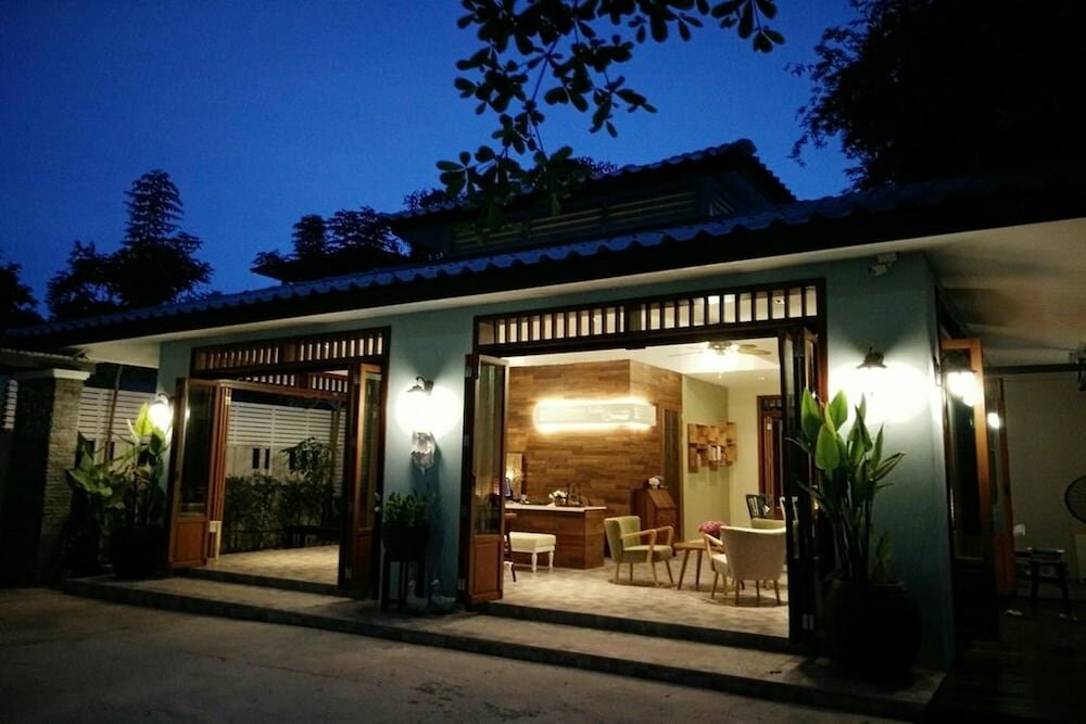 Hotel Bann Vimansamutr, Earth, photo