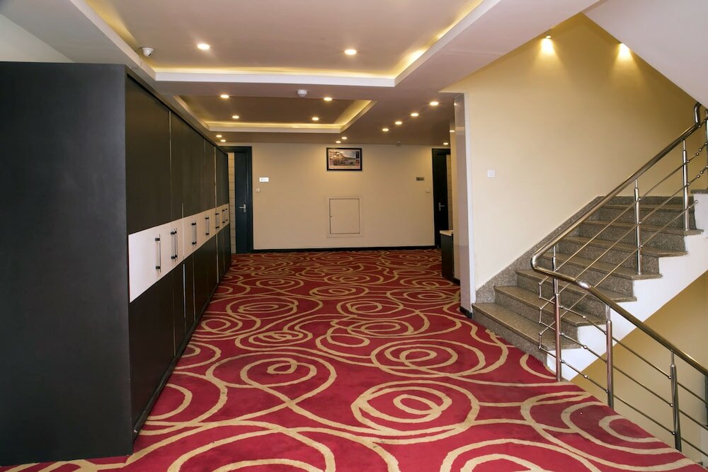 Фото Hotel Ganges Grand