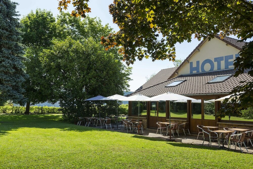 Фото Comfort Hotel Pithiviers