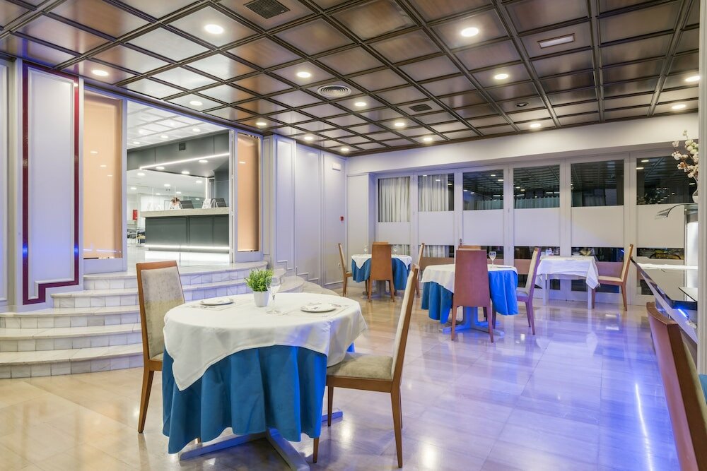 Фото Hotel Sansi Park