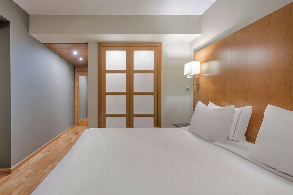 Фото Ac Hotel Sevilla Fórum by Marriott