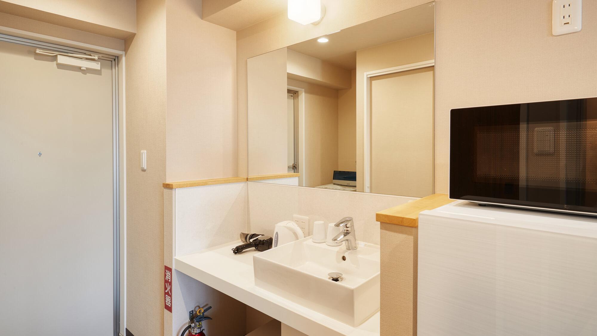 Фото New Normal Hotel in Matsuyama