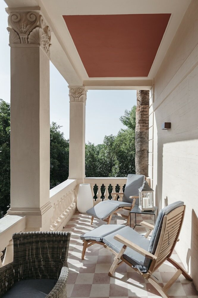 Фото Euterpe L. H. T.