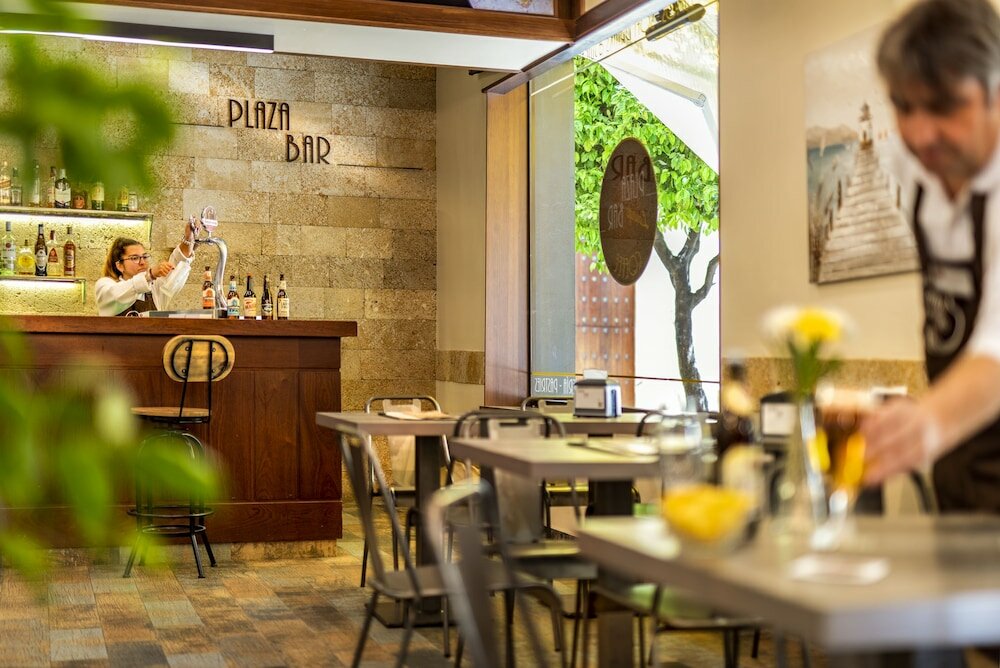 Фото Hotel de Francia y París