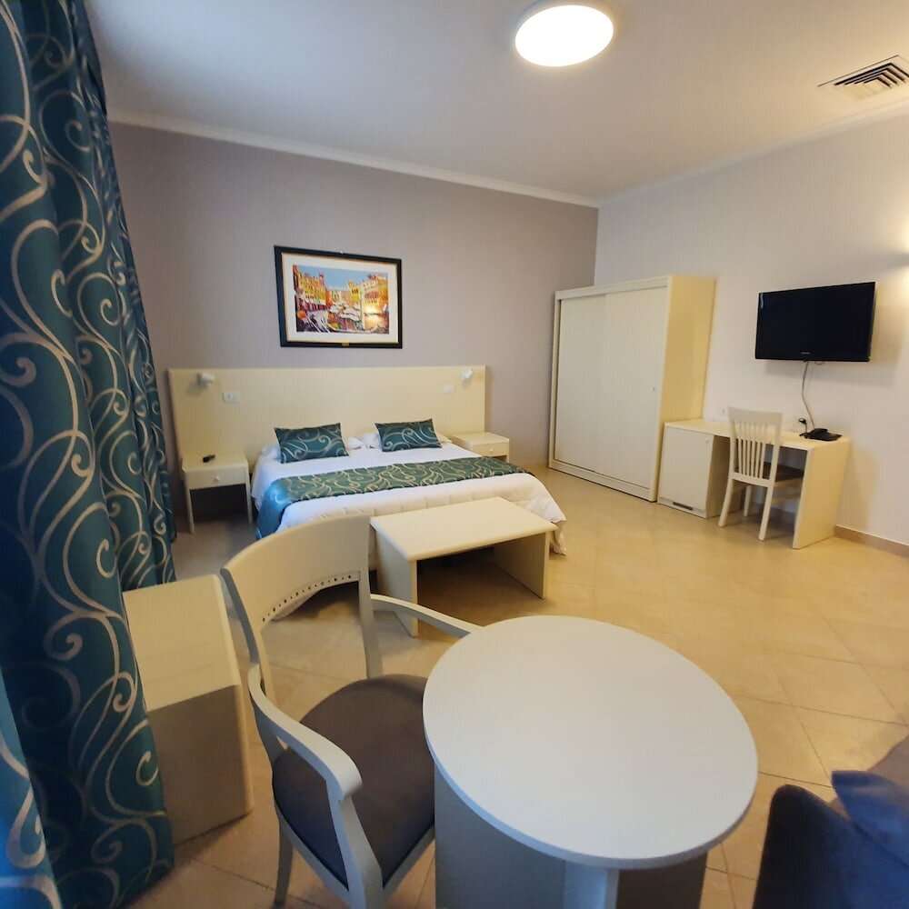 Фото Hotel Centrale