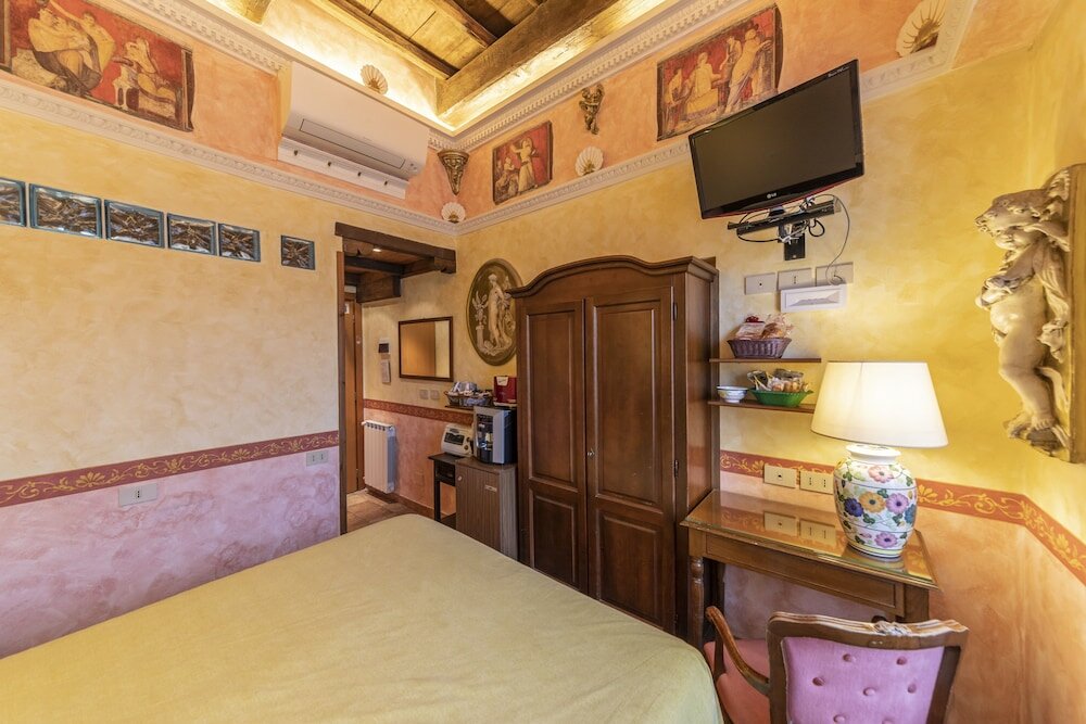 Фото Hotel Barrett