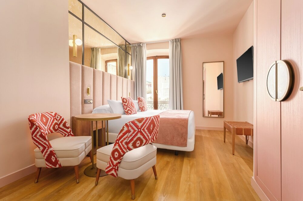 Фото Room Mate Leo Hotel