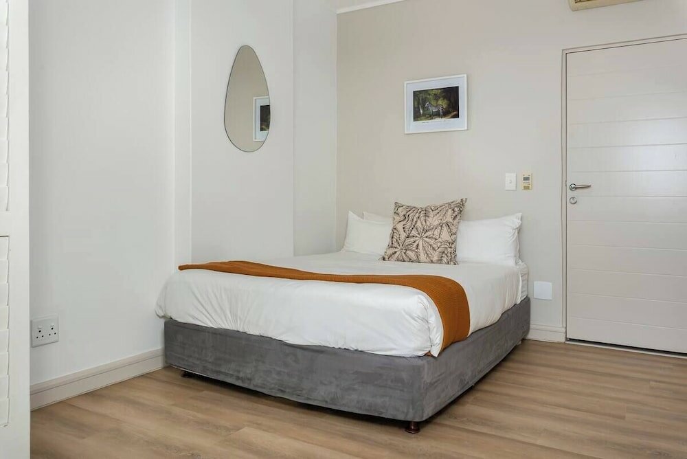 Фото The Rockwell Luxury Suites