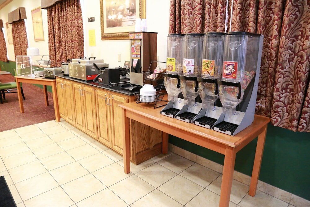 Фото Horizon Inn and Suites