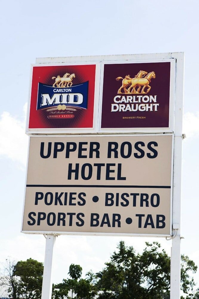 Фото Upper Ross Hotel