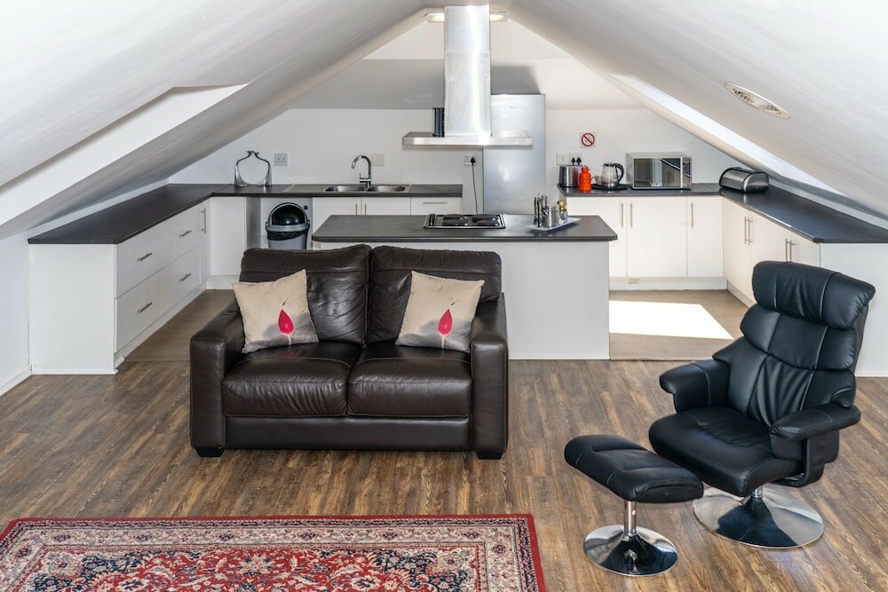 Фото Woodbridge Lodge