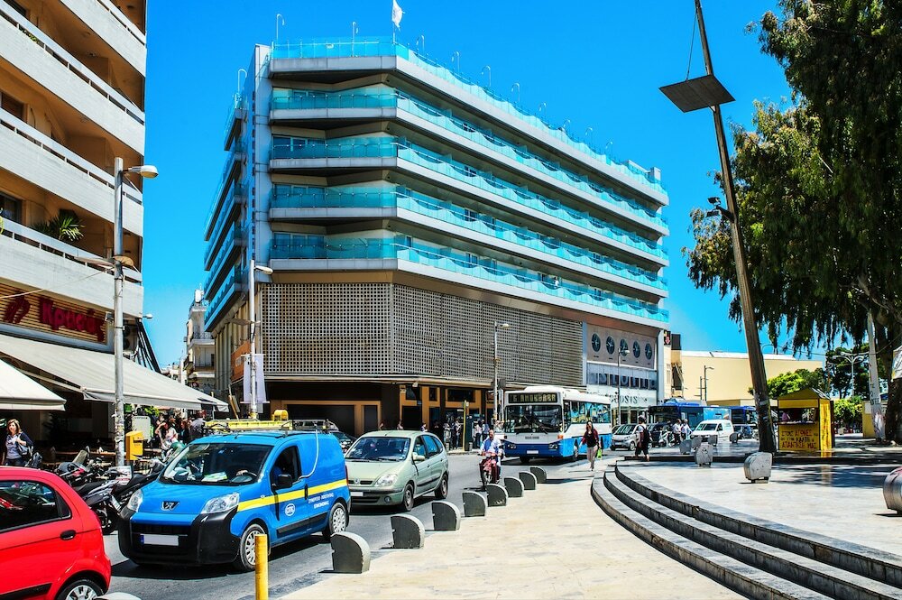 Фото Capsis Astoria Hotel