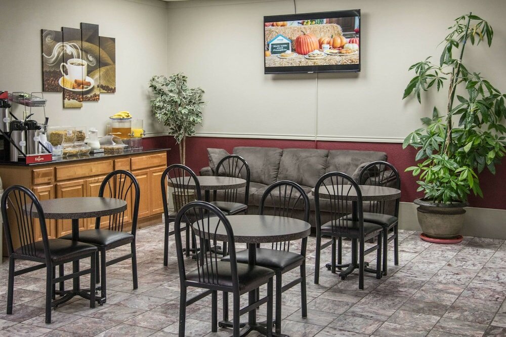 Фото Rodeway Inn
