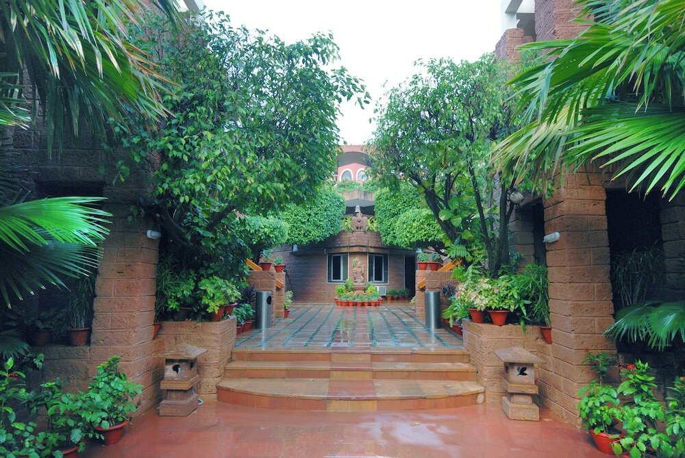 Фото Mayfair Heritage, Puri