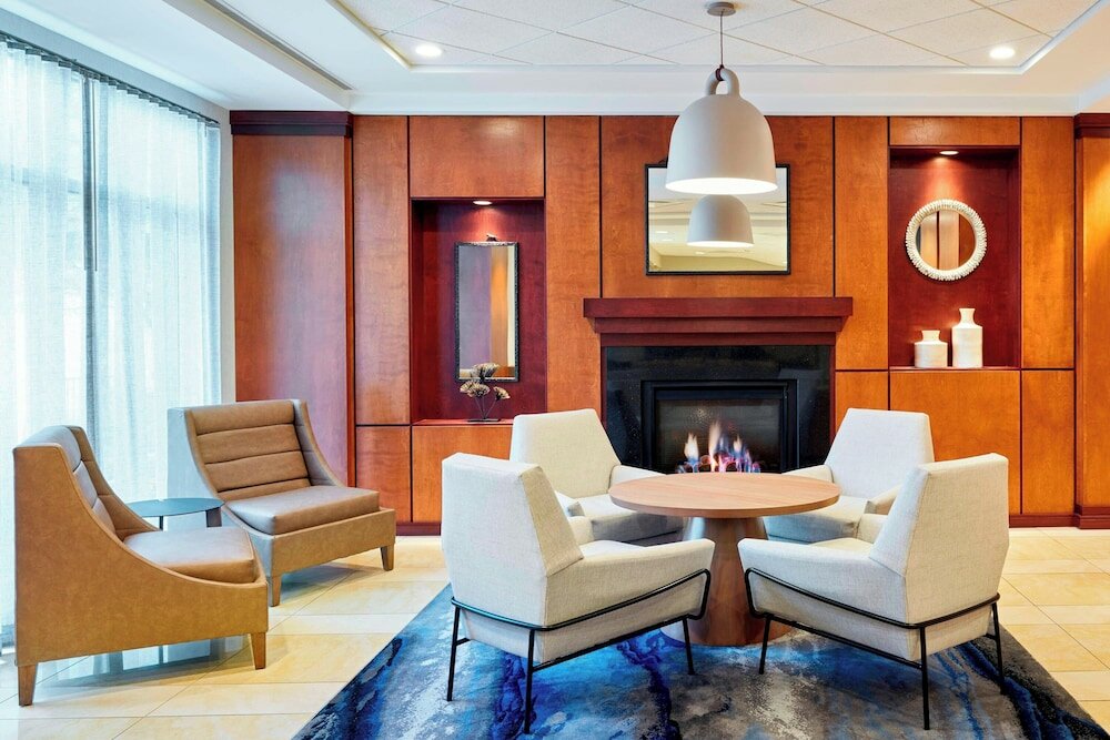 Фото Fairfield Inn & Suites by Marriott Indianapolis Downtown