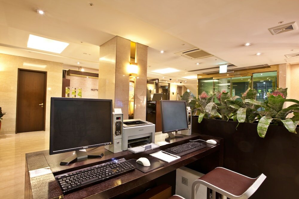 Фото Hotel Prince Seoul