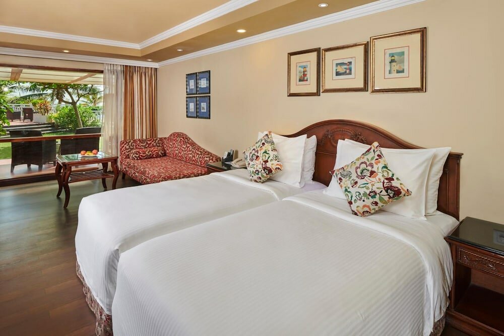 Фото Mayfair Heritage, Puri