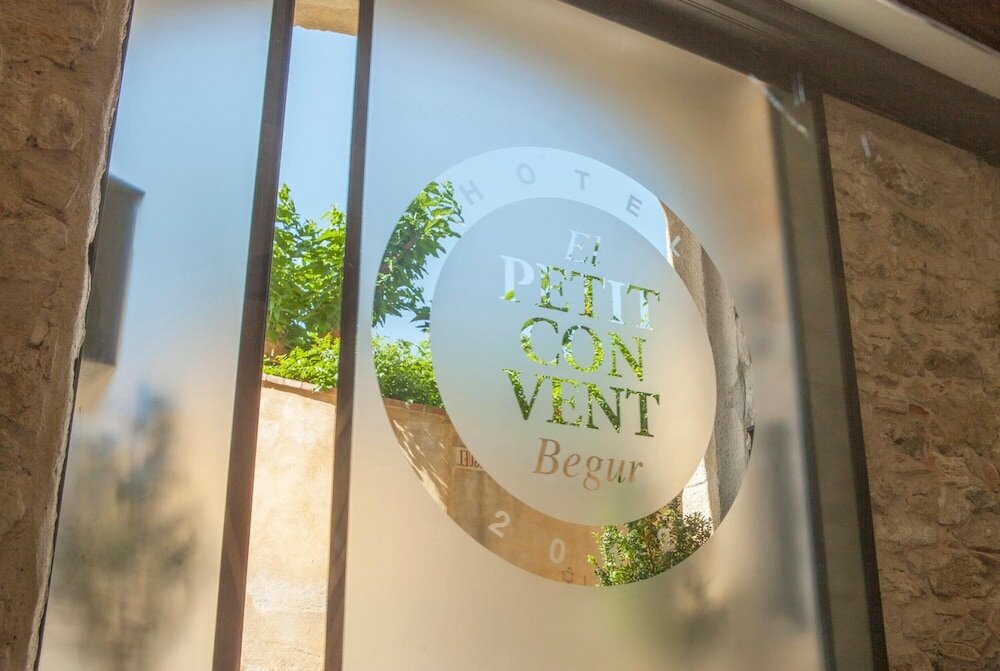 Фото Hotel el Petit Convent