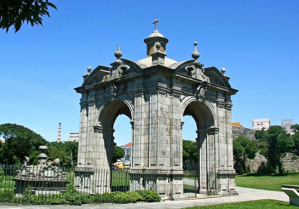 Фото Harbour Inn Design Townhouse