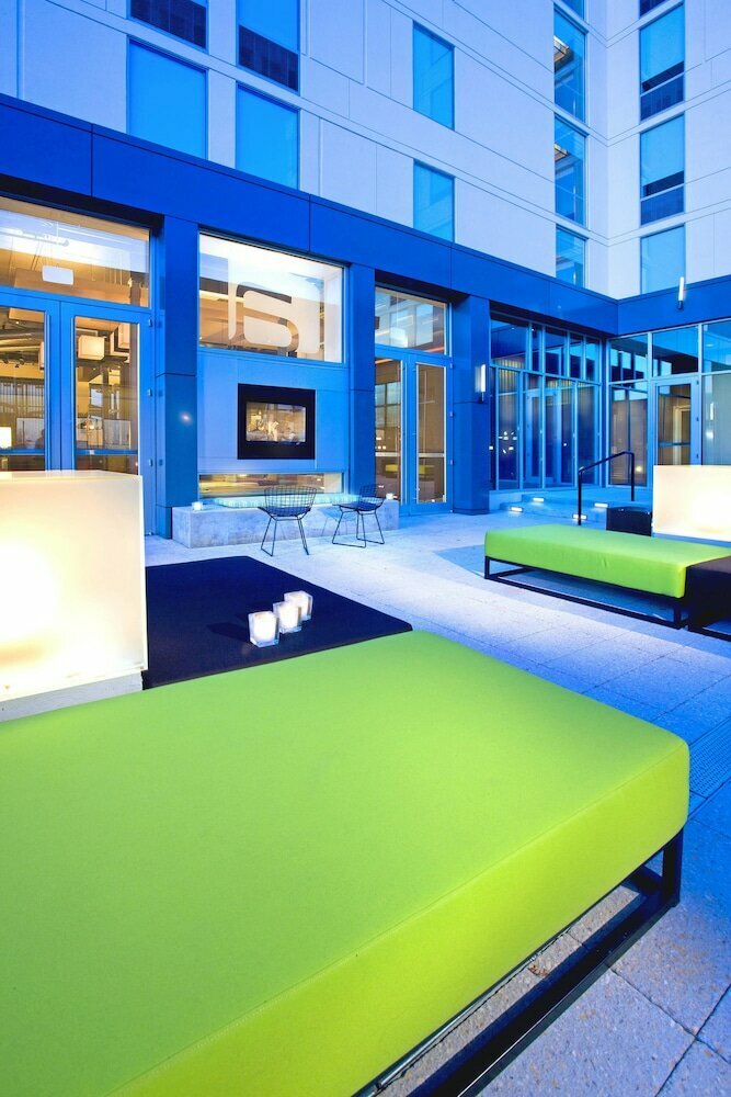 Hotel Aloft Mount Laurel, State of New Jersey, photo