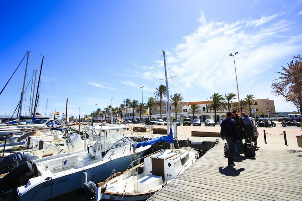 Фото Hostal Bellavista Formentera