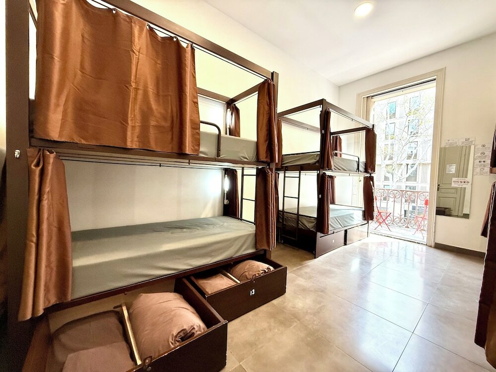 Фото Hip Karma Hostel