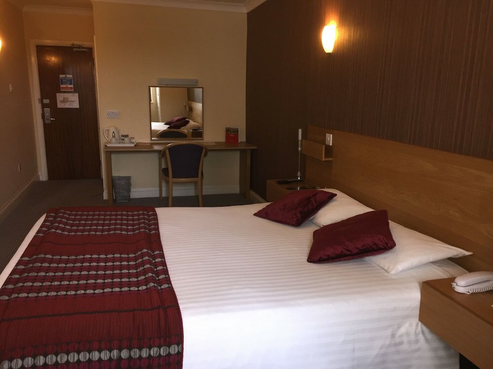 Фото Best Western Thurrock Hotel