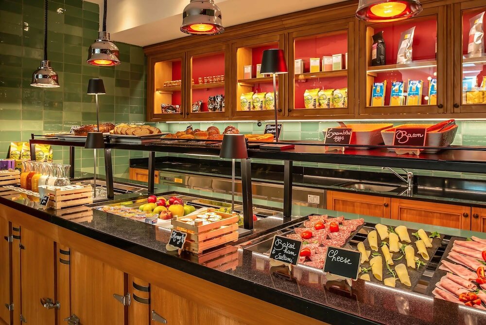 Фото отеля 4