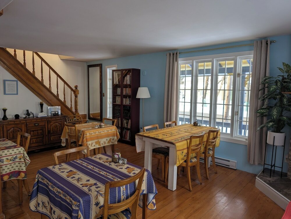 Фото Au Saut du Lit