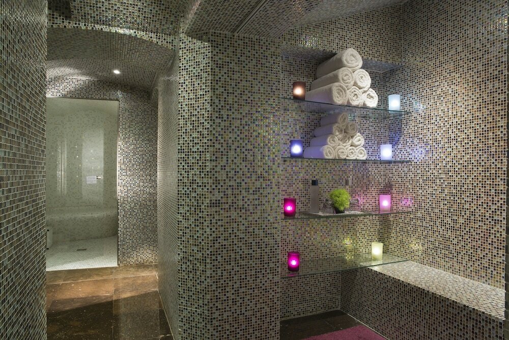 Фото Grand Hotel Saint Michel